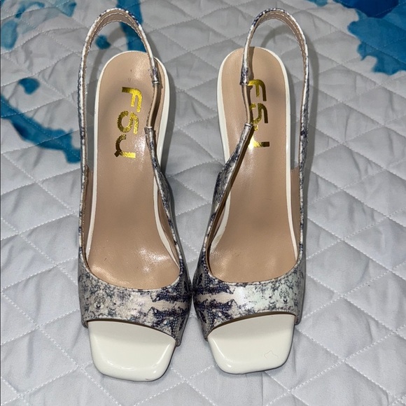 FSJ Women's White and Gray Slingback Heels - Picture 2 of 5